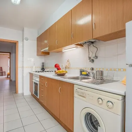 Starfish Da Rocha Портіман